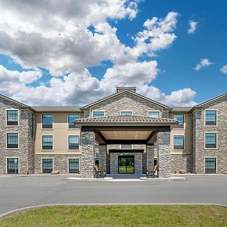 Comfort Inn & Suites Medina Екстериор снимка