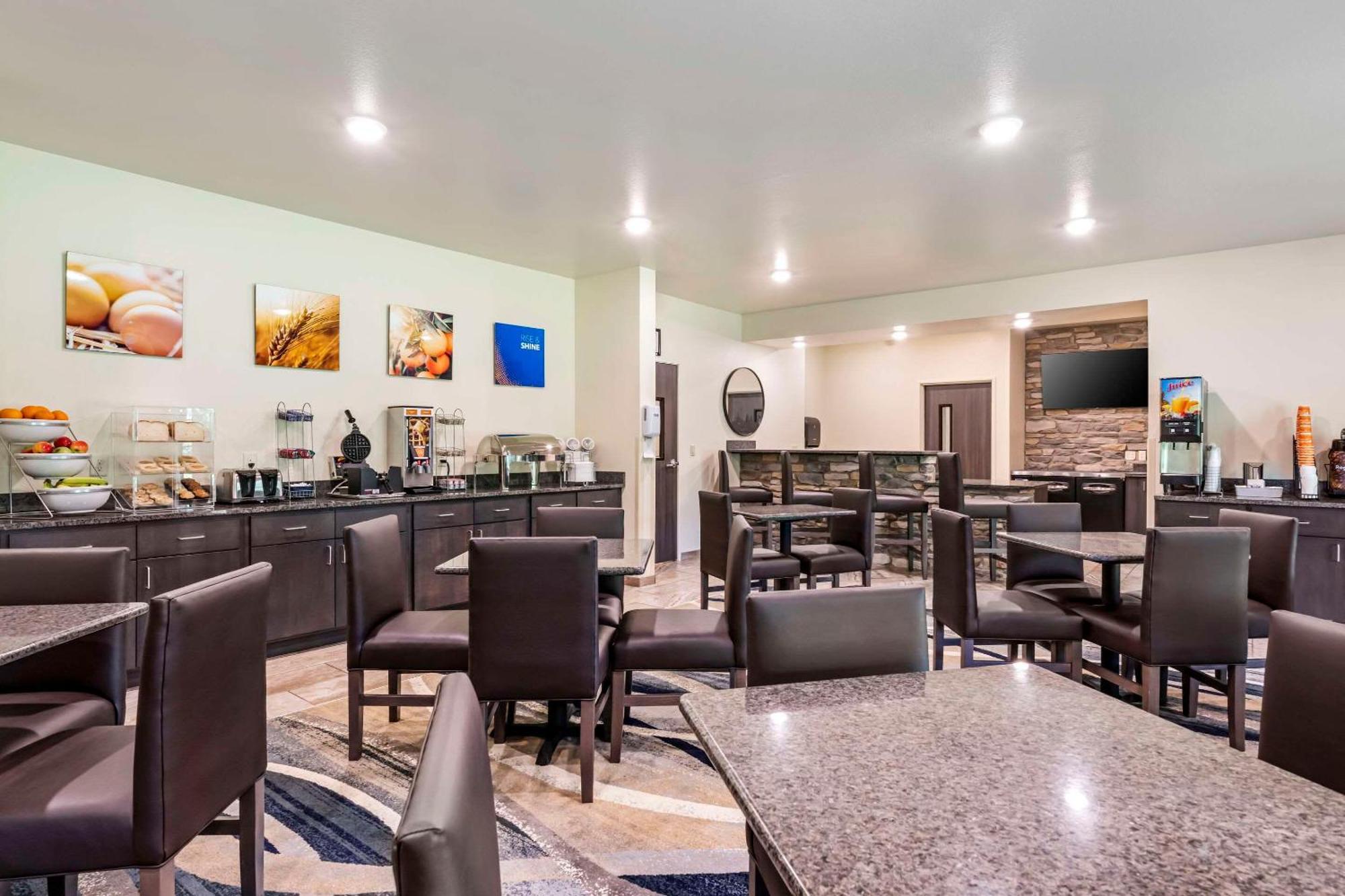 Comfort Inn & Suites Medina Екстериор снимка