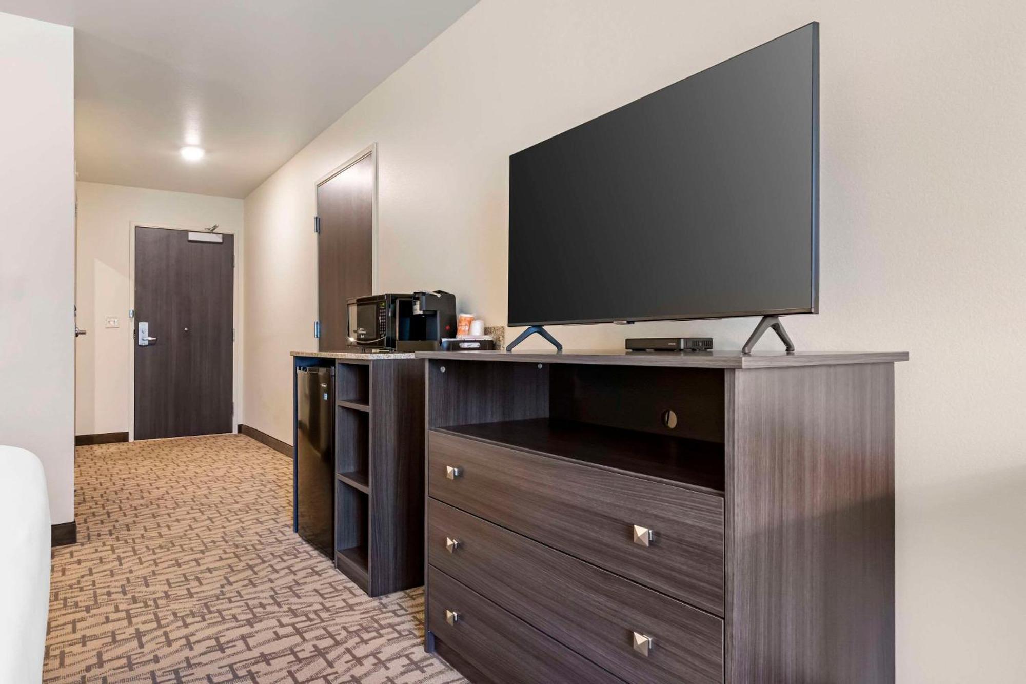 Comfort Inn & Suites Medina Екстериор снимка