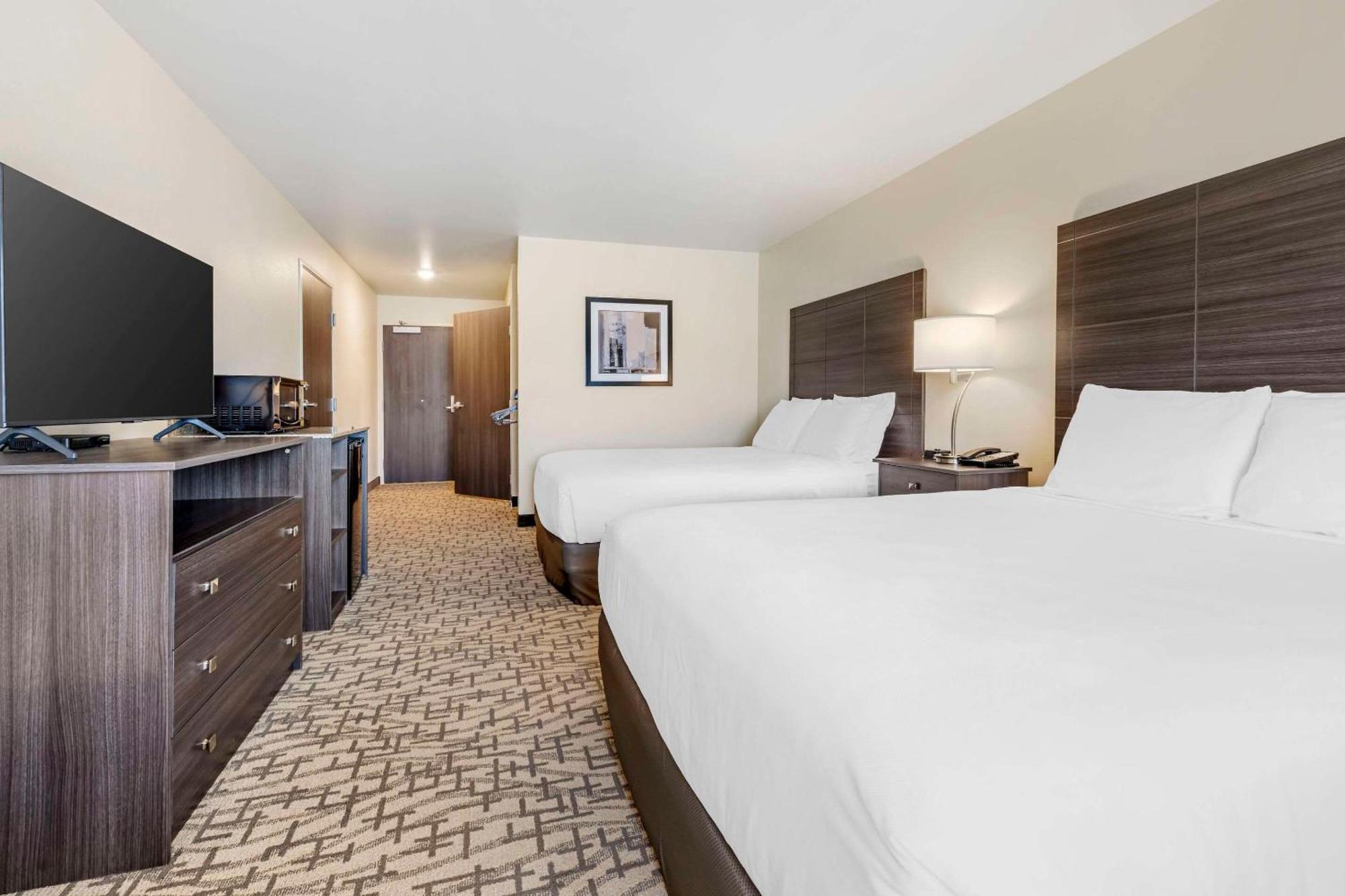 Comfort Inn & Suites Medina Екстериор снимка